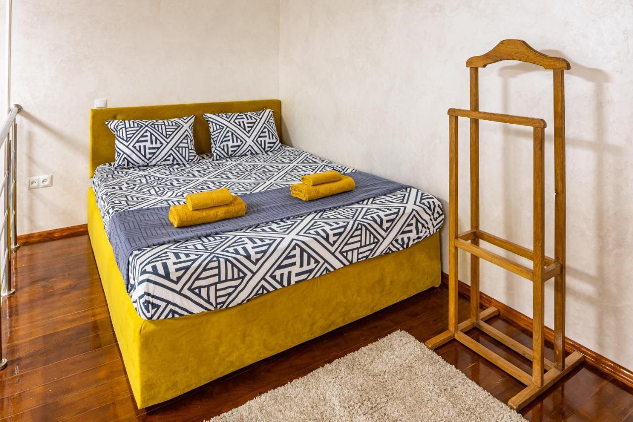 Apartment On Kovzhuna Street 리비프 외부 사진