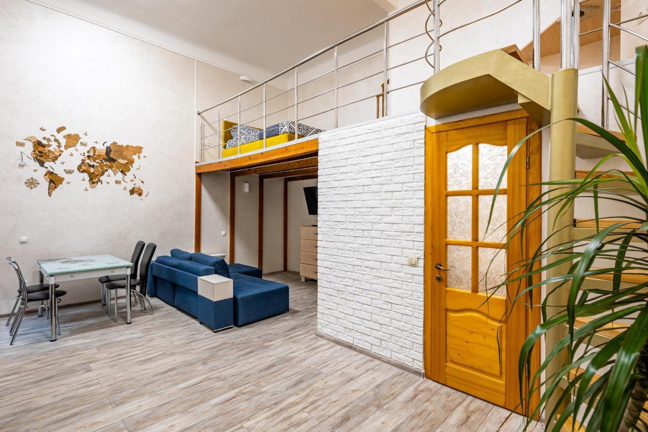 Apartment On Kovzhuna Street 리비프 외부 사진