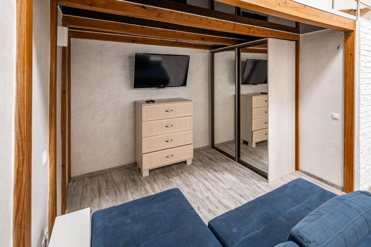 Apartment On Kovzhuna Street 리비프 외부 사진